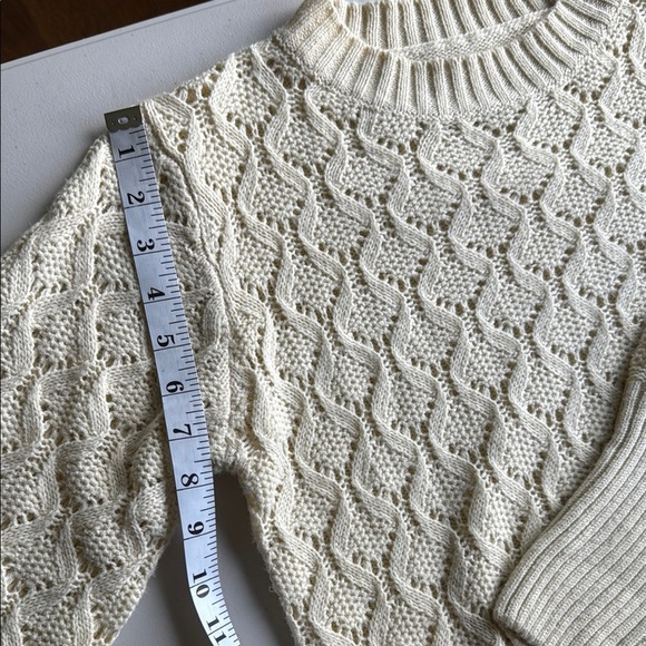 Cream Lace Pattern Knit Crew Neck Sweater - Picture 11 of 13